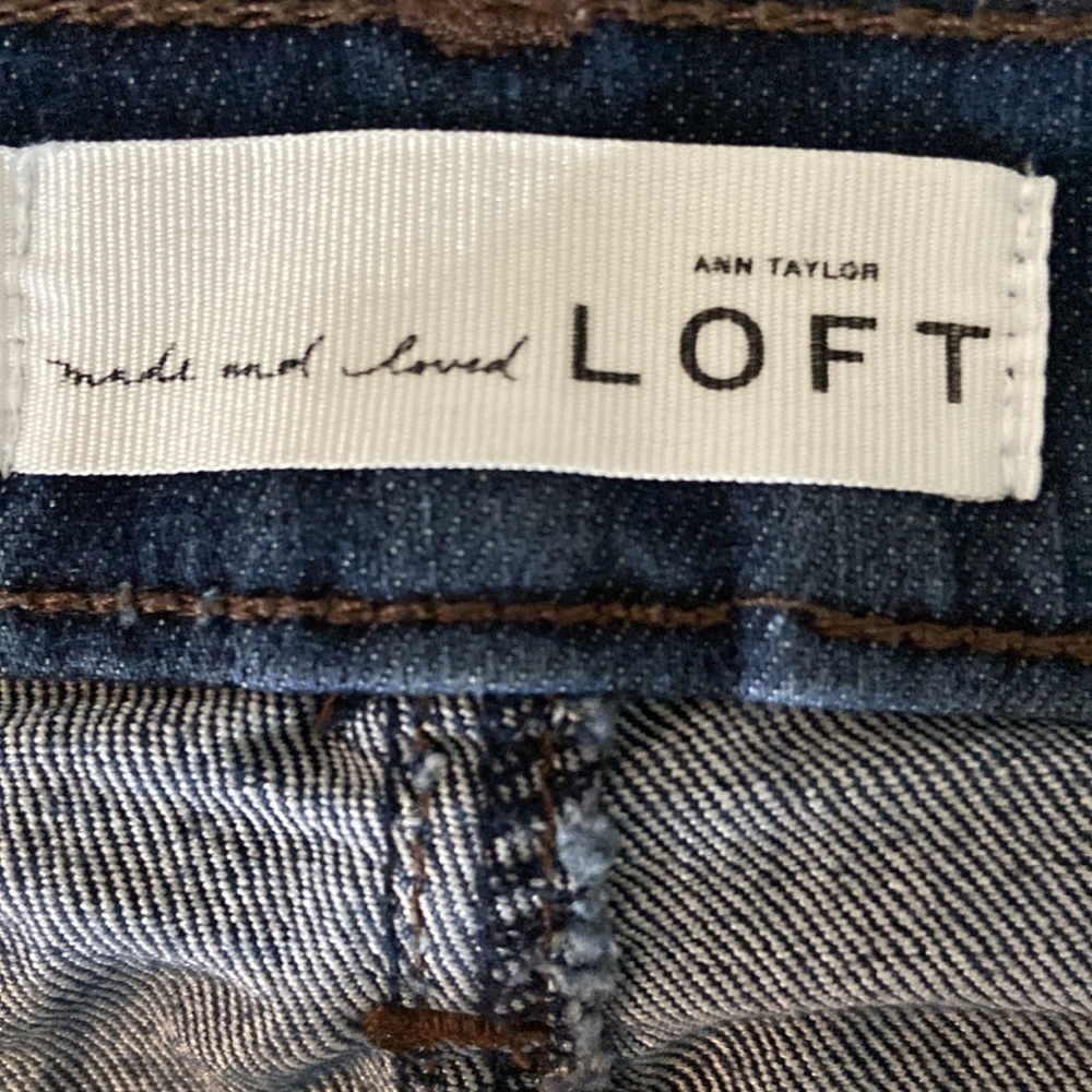 ANN TAYLOR LOFT JEANS - Picture 6 of 7